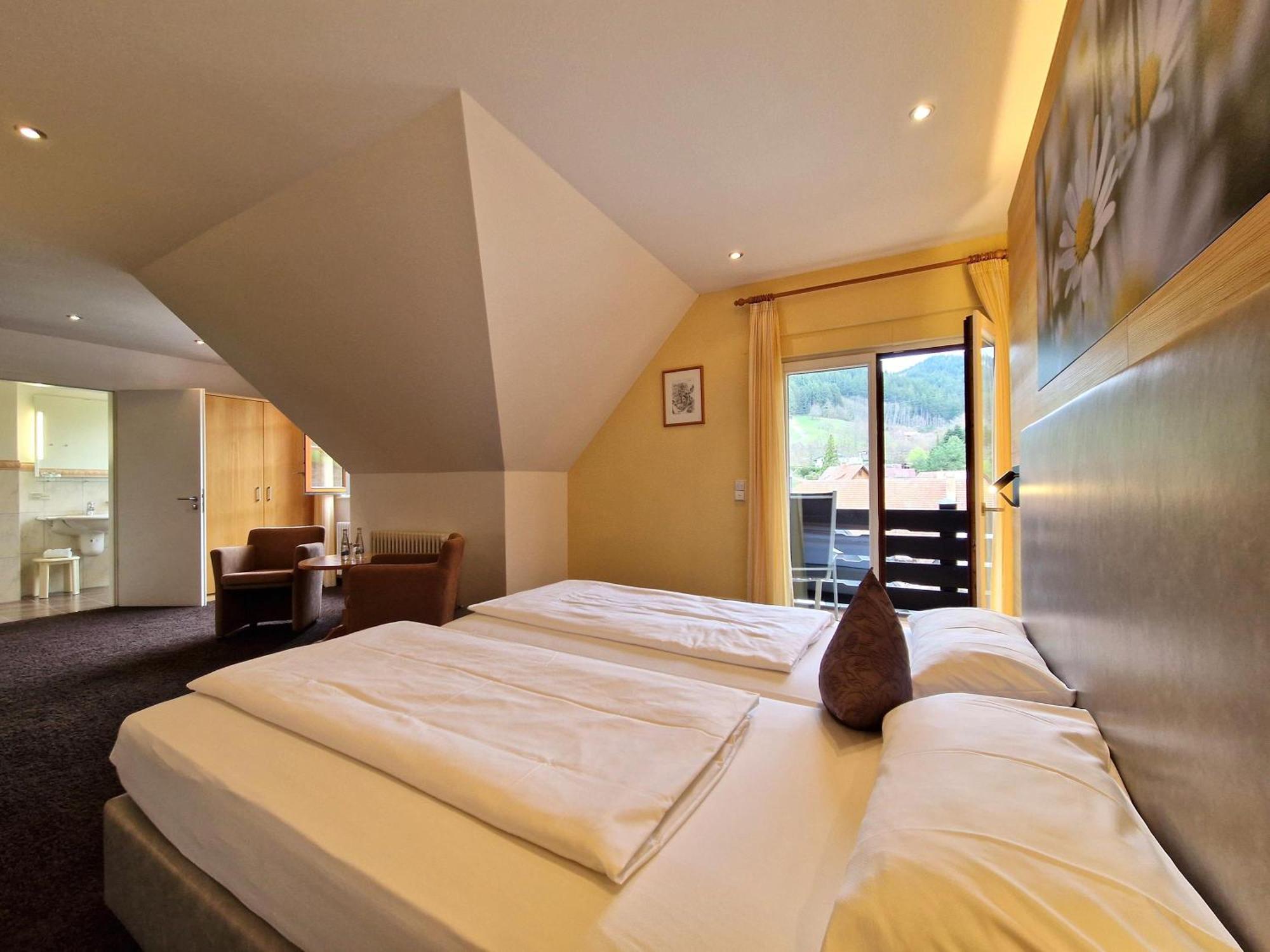 Hotel Gasthaus Mosers Blume Haslach im Kinzigtal Exterior foto