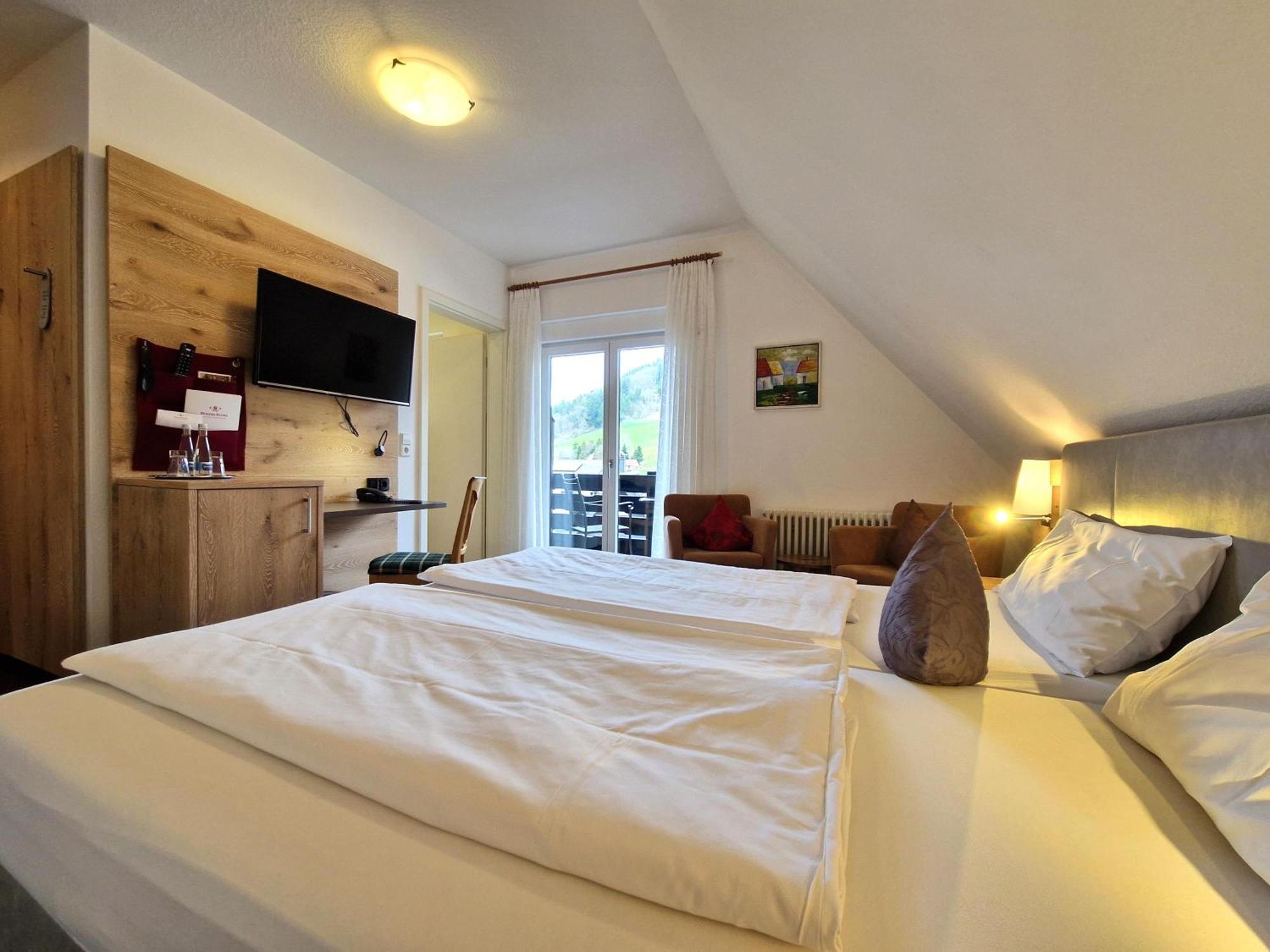Hotel Gasthaus Mosers Blume Haslach im Kinzigtal Exterior foto